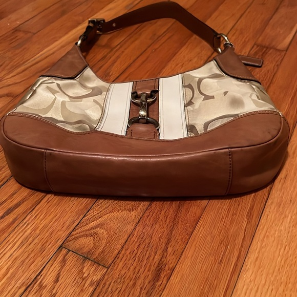 Coach Hampton Optic Stripe Hobo Shoulder Bag - Picture 3 of 11